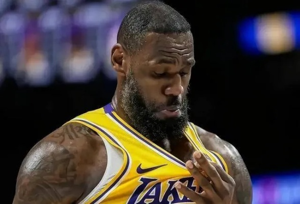 詹姆斯决定事件:一场改变NBA格局的惊天抉择 詹姆斯决定事件:一场改变NBA格局的惊天抉择