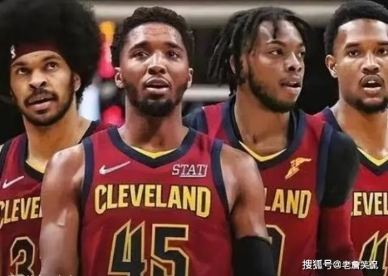 骑士vs雷霆:一场东西部强队的巅峰对决 骑士vs雷霆:一场东西部强队的巅峰对决
