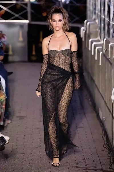 欧美女星:闪耀全球的时尚与才华代表 欧美女星:闪耀全球的时尚与才华代表