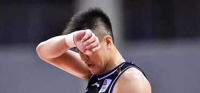 篮球风云杨建:NBA赛场上的中国力量 篮球风云杨建:NBA赛场上的中国力量