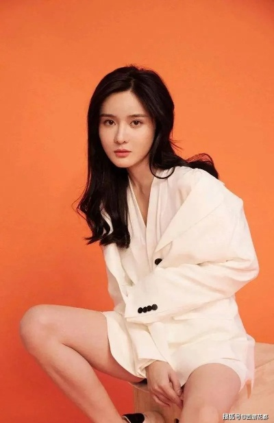 艾如个人资料揭秘:从普通女孩到耀眼明星的励志人生 艾如个人资料揭秘:从普通女孩到耀眼明星的励志人生