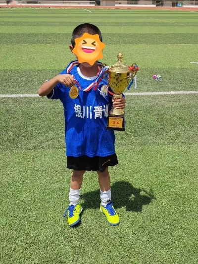 青岛小梅西:草根足球少年的逆袭之路,点燃无数追梦人的希望 青岛小梅西:草根足球少年的逆袭之路,点燃无数追梦人的希望