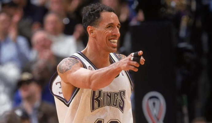 道格·克里斯蒂:NBA赛场上的防守悍将与人生赢家 道格·克里斯蒂:NBA赛场上的防守悍将与人生赢家