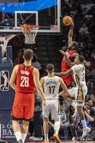 老鹰vs火箭:一场激情四射的NBA对决 老鹰vs火箭:一场激情四射的NBA对决