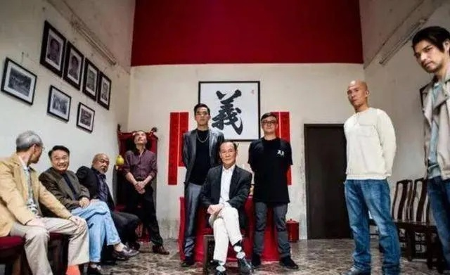 组头:传统与现代交织的民间组织领袖 组头:传统与现代交织的民间组织领袖