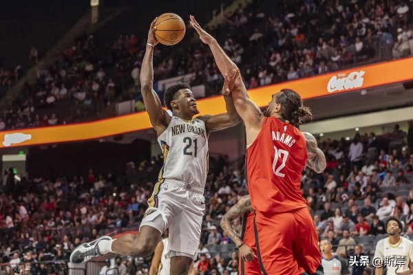 老鹰vs火箭:一场激情四射的NBA对决 老鹰vs火箭:一场激情四射的NBA对决
