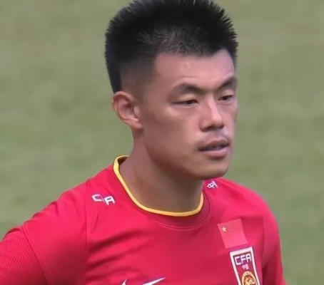 谭龙:从默默无闻到闪耀中超的本土射手王 谭龙:从默默无闻到闪耀中超的本土射手王