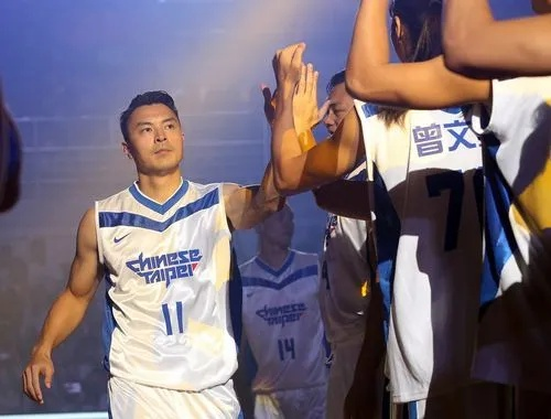 陈信安:从篮球少年到台湾篮坛传奇的励志故事 陈信安:从篮球少年到台湾篮坛传奇的励志故事