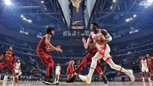 火箭与骑士巅峰对决:谁将笑傲NBA赛场? 火箭与骑士巅峰对决:谁将笑傲NBA赛场?