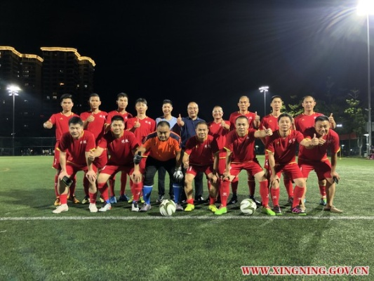 厨神队vs足球队 激动人心的比赛即将开始 厨神队vs足球队 激动人心的比赛即将开始