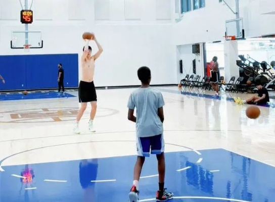 NBA特训:揭秘球星背后的汗水与坚持 NBA特训:揭秘球星背后的汗水与坚持