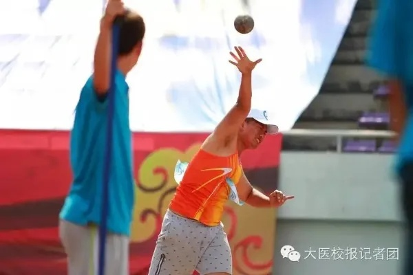 顶球大赛:一场激情与技巧的巅峰对决 顶球大赛:一场激情与技巧的巅峰对决