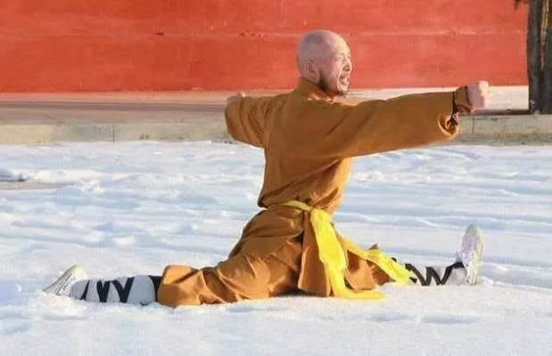 释延孜比赛视频:一场传统武术与现代竞技的完美碰撞 释延孜比赛视频:一场传统武术与现代竞技的完美碰撞