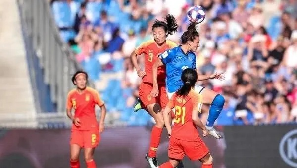 激情四溢!我亲历女足世界杯手机直播,为铿锵玫瑰加油助威! 激情四溢!我亲历女足世界杯手机直播,为铿锵玫瑰加油助威!