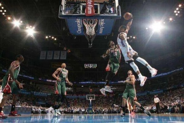 NBA直播15场巅峰对决:热血青春与篮球激情的完美碰撞 NBA直播15场巅峰对决:热血青春与篮球激情的完美碰撞