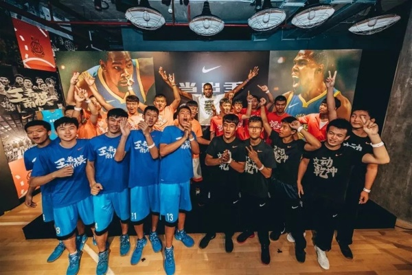台语NBA台湾视角下的篮球盛宴:文化交融与竞技魅力的碰撞 台语NBA台湾视角下的篮球盛宴:文化交融与竞技魅力的碰撞