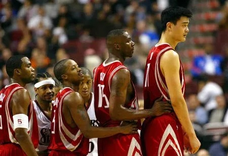 那一刻,我晃倒了姚明!马布里亲述NBA生涯最难忘的瞬间 那一刻,我晃倒了姚明!马布里亲述NBA生涯最难忘的瞬间