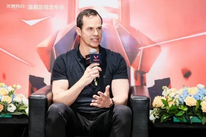 范霍伊顿克:为什么这个品牌能成为年轻人的新宠? 范霍伊顿克:为什么这个品牌能成为年轻人的新宠?