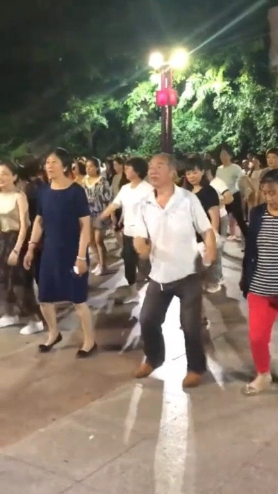 桂林老大爷蹦迪相关长尾关键词有哪些 桂林老大爷蹦迪相关长尾关键词有哪些