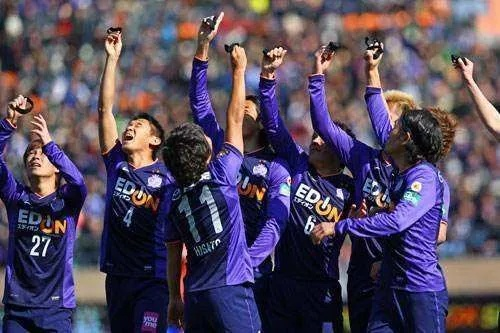 日皇杯:日本足球的荣耀与激情 日皇杯:日本足球的荣耀与激情