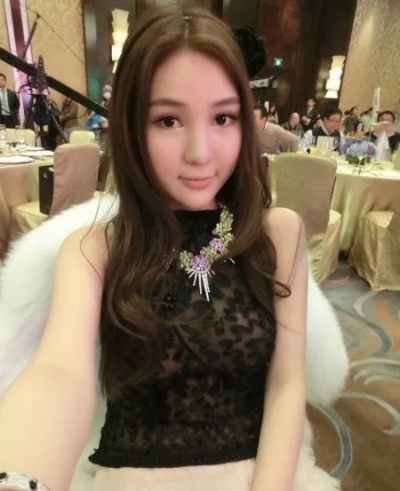 独家揭秘:郭美美口中的中超球员究竟是谁?我的深度调查与心路历程 独家揭秘:郭美美口中的中超球员究竟是谁?我的深度调查与心路历程