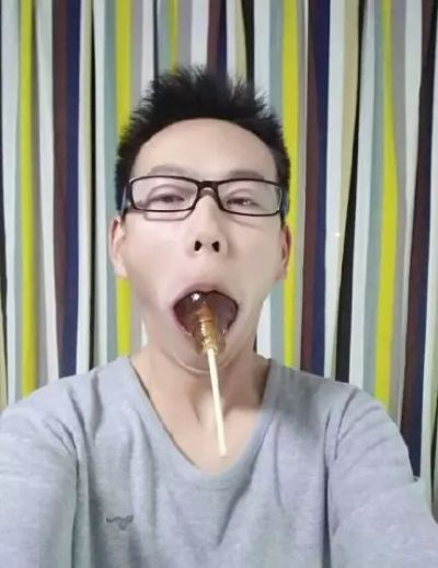 “雷人视频”刷屏网络:年轻人为何热衷这种另类表达? “雷人视频”刷屏网络:年轻人为何热衷这种另类表达?
