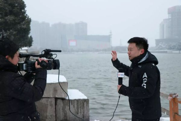 那一刻,我亲眼见证了城市的温度:都市报道扩大版直播带给我的震撼与感动 那一刻,我亲眼见证了城市的温度:都市报道扩大版直播带给我的震撼与感动