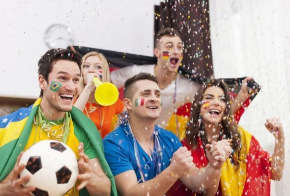 11月23号世界杯比分:激情之夜!这些瞬间让球迷疯狂尖叫 11月23号世界杯比分:激情之夜!这些瞬间让球迷疯狂尖叫