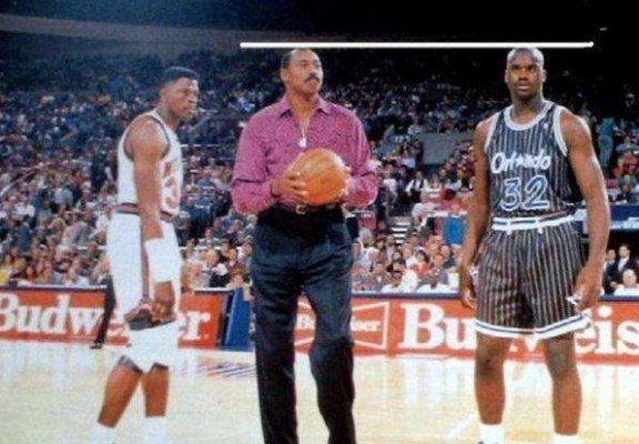 NBA最高人:篮球之巅的身高传奇 NBA最高人:篮球之巅的身高传奇