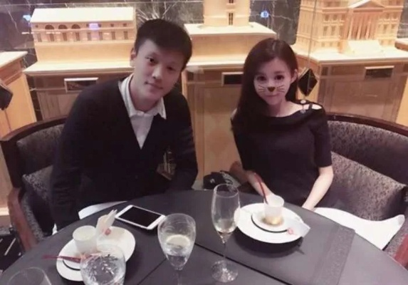 邹正:从平凡到卓越,一个普通人的逆袭之路 邹正:从平凡到卓越,一个普通人的逆袭之路