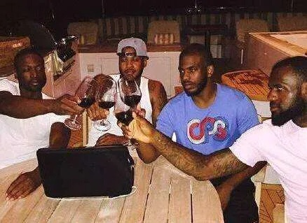 NBA神龟兄弟:传奇般的兄弟情谊与赛场风采 NBA神龟兄弟:传奇般的兄弟情谊与赛场风采