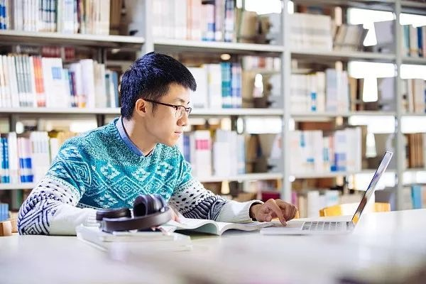 阿积:让年轻人爱上学习的秘密武器 阿积:让年轻人爱上学习的秘密武器