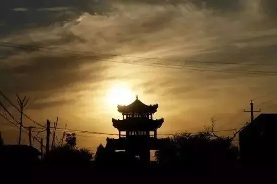 我与高古楼的不解之缘:一座古楼背后的城市记忆与人间烟火 我与高古楼的不解之缘:一座古楼背后的城市记忆与人间烟火