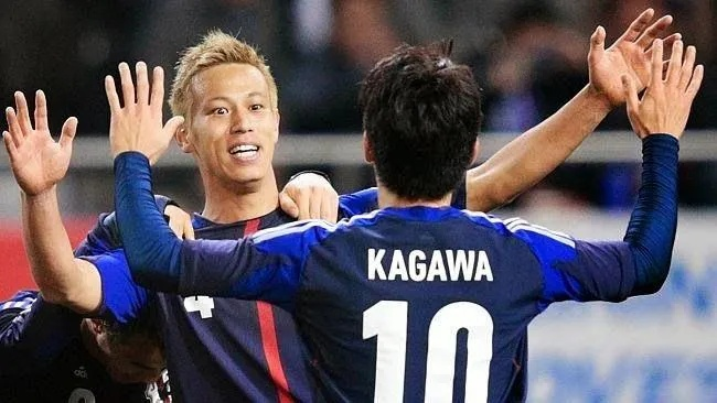 香川真司与本田圭佑:日本足球黄金一代的传奇与启示 香川真司与本田圭佑:日本足球黄金一代的传奇与启示