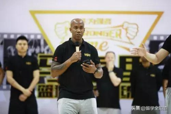 马布里:从NBA球星到中国篮球传奇的华丽转身 马布里:从NBA球星到中国篮球传奇的华丽转身