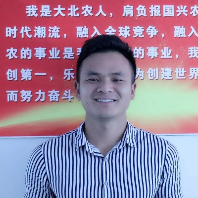 梁培:从平凡到非凡,我的创业之路充满汗水与感动 梁培:从平凡到非凡,我的创业之路充满汗水与感动