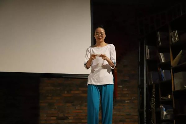 魏曼:一个普通人的不平凡故事,让我重新审视生活的意义 魏曼:一个普通人的不平凡故事,让我重新审视生活的意义