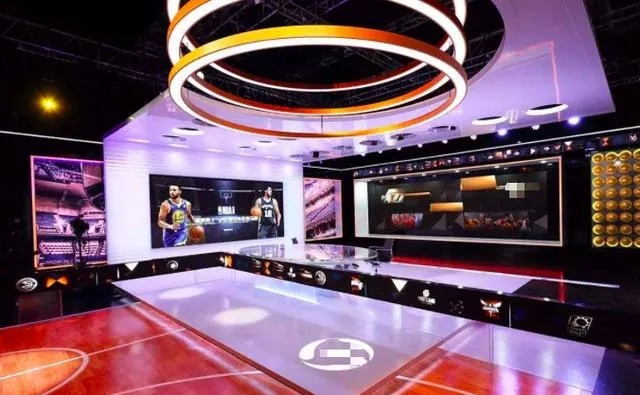 NBA直播权风云再起:独家解析赛事直播背后的商业逻辑 NBA直播权风云再起:独家解析赛事直播背后的商业逻辑
