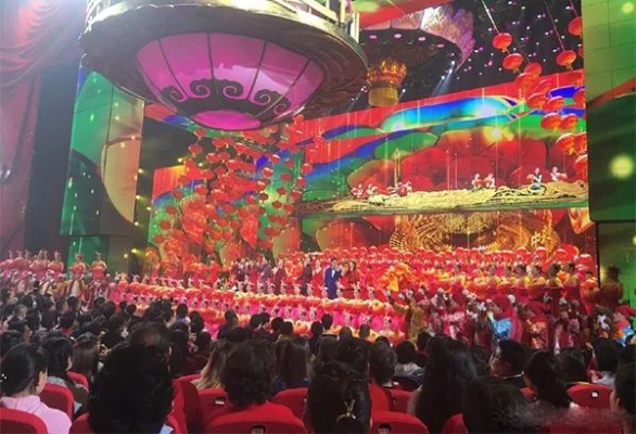 难忘的欢乐盛宴:我在辽宁春晚2014直播现场的亲身体验 难忘的欢乐盛宴:我在辽宁春晚2014直播现场的亲身体验