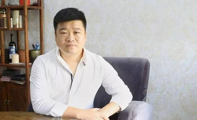 金浩南:从平凡少年到行业领袖的励志人生 金浩南:从平凡少年到行业领袖的励志人生