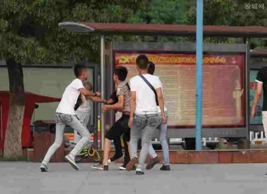 校园暴力事件频发:阿泰打架事件引发年轻人对校园安全的深度思考 校园暴力事件频发:阿泰打架事件引发年轻人对校园安全的深度思考
