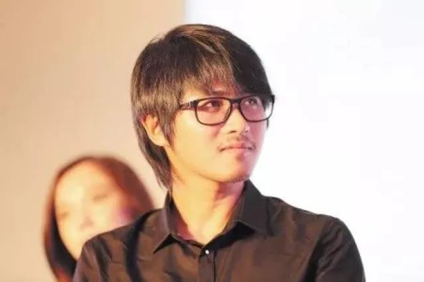 韩寒微博发声:一个中年作家的自白与思考 韩寒微博发声:一个中年作家的自白与思考