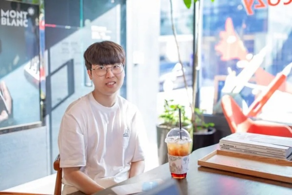 金周成:从普通职员到行业领袖的逆袭之路 金周成:从普通职员到行业领袖的逆袭之路