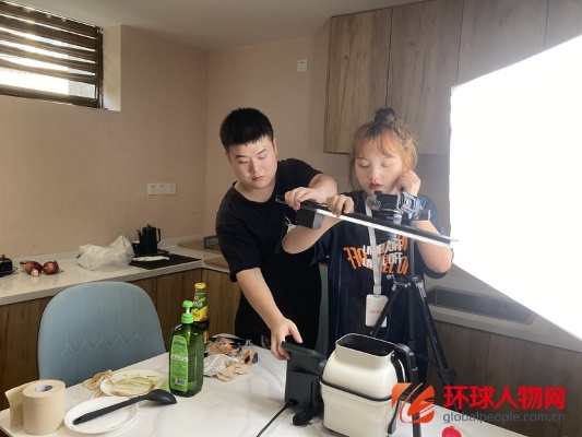 一场意外的直播之旅:我与“软文直播rwzb”的深度邂逅 一场意外的直播之旅:我与“软文直播rwzb”的深度邂逅