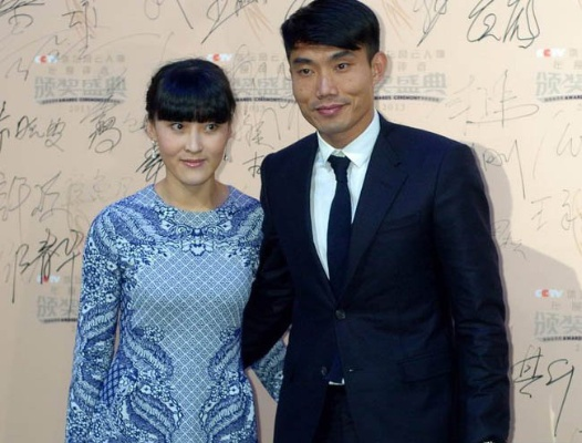郑智老婆邵娜:从校花到贤内助,揭秘国足队长的幸福家庭生活 郑智老婆邵娜:从校花到贤内助,揭秘国足队长的幸福家庭生活