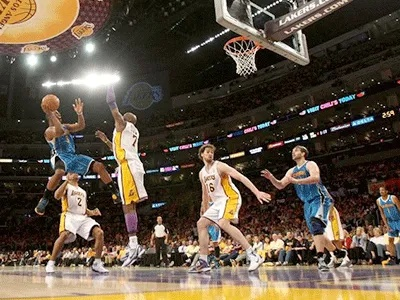 百事通NBA:揭秘篮球巨星背后的传奇故事与热血瞬间 百事通NBA:揭秘篮球巨星背后的传奇故事与热血瞬间