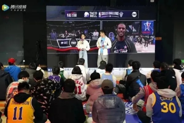 今日腾讯体育直播的NBA直播视频:一场视觉盛宴的实时呈现 今日腾讯体育直播的NBA直播视频:一场视觉盛宴的实时呈现