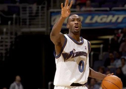 阿里纳斯去哪了?揭秘前NBA球星吉尔伯特·阿里纳斯的现状与传奇人生 阿里纳斯去哪了?揭秘前NBA球星吉尔伯特·阿里纳斯的现状与传奇人生