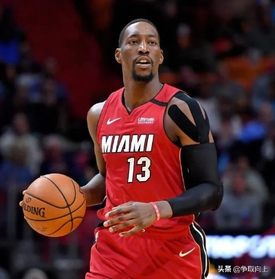 阿德巴约:从贫民窟到NBA巨星,他的励志故事激励无数年轻人 阿德巴约:从贫民窟到NBA巨星,他的励志故事激励无数年轻人