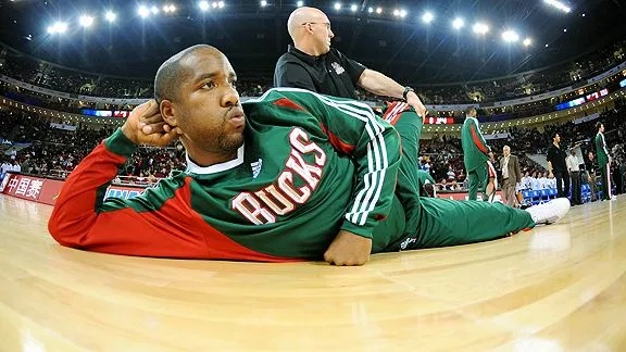 迈克尔·里德:从NBA球星到人生赢家,他的故事为何激励无数年轻人? 迈克尔·里德:从NBA球星到人生赢家,他的故事为何激励无数年轻人?